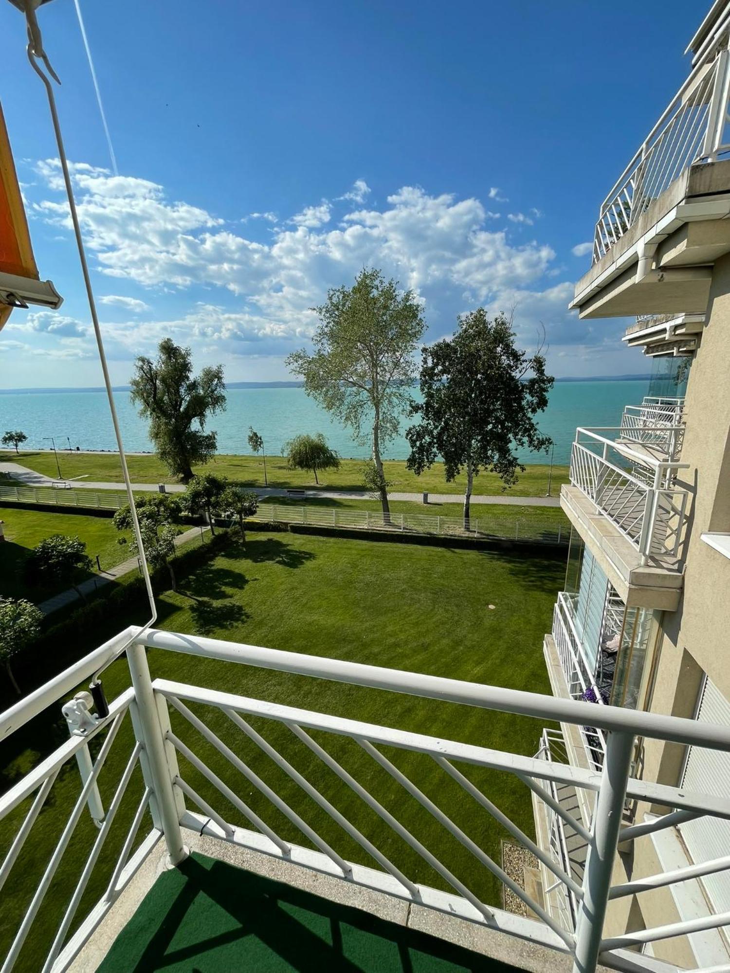 Blanca Apartman Шиофок Экстерьер фото